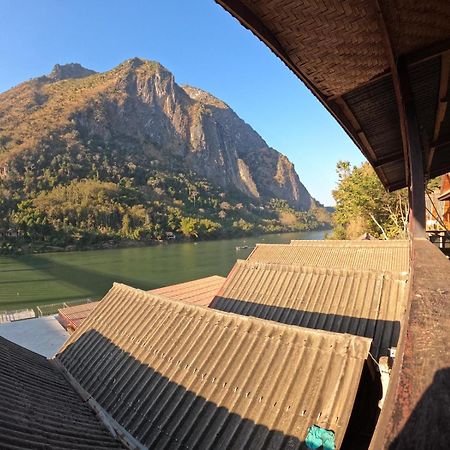Готель Cam U View Bungalow Nong Khiaw Екстер'єр фото