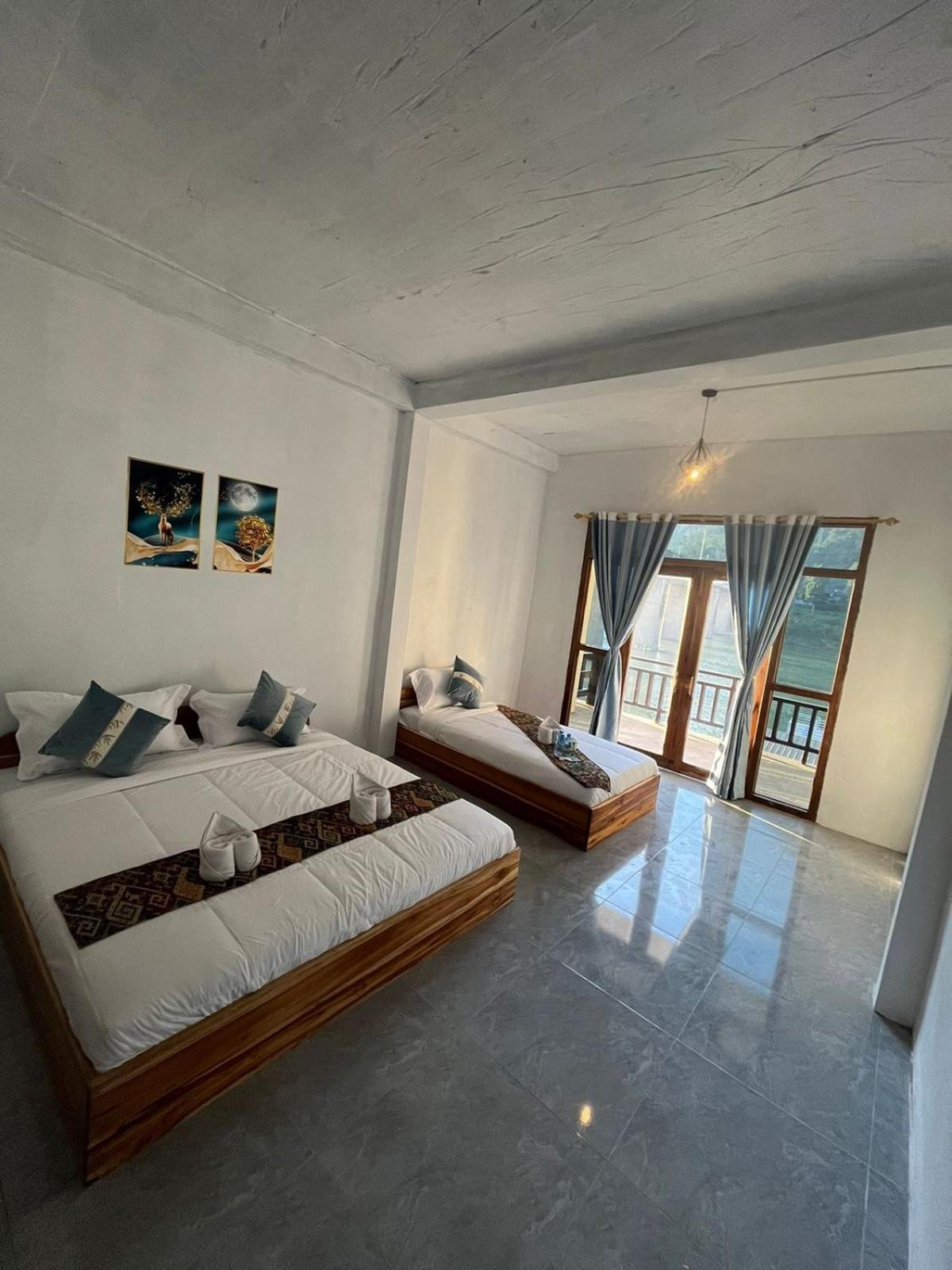 Готель Cam U View Bungalow Nong Khiaw Екстер'єр фото