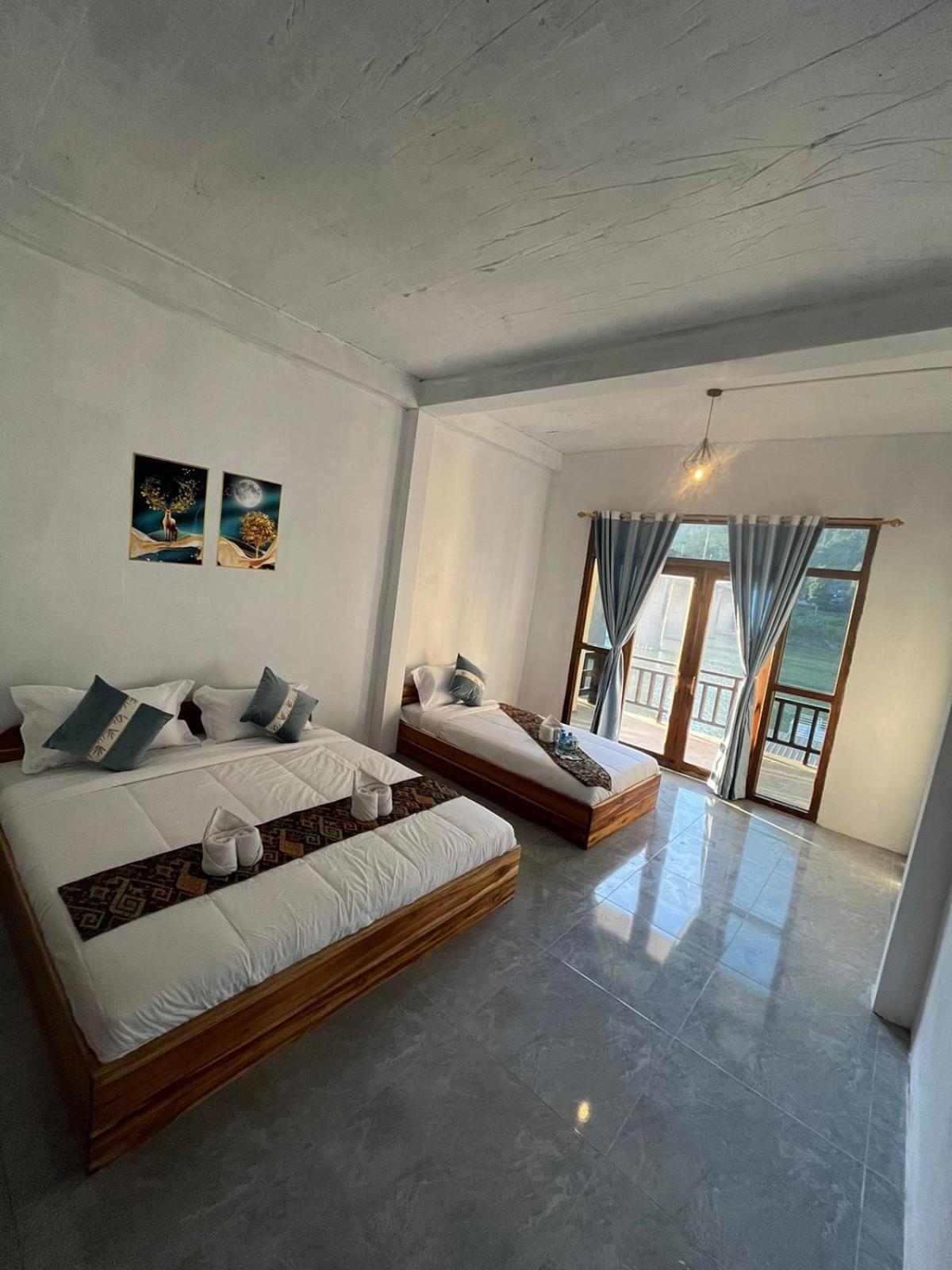 Готель Cam U View Bungalow Nong Khiaw Екстер'єр фото